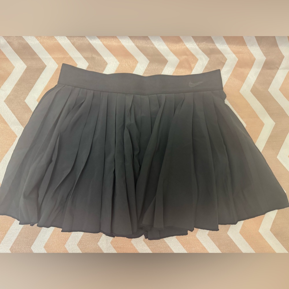 Nike Elegant Black Pleated Skort